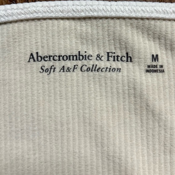 Abercrombie & Fitch Tank Top - Picture 2 of 3